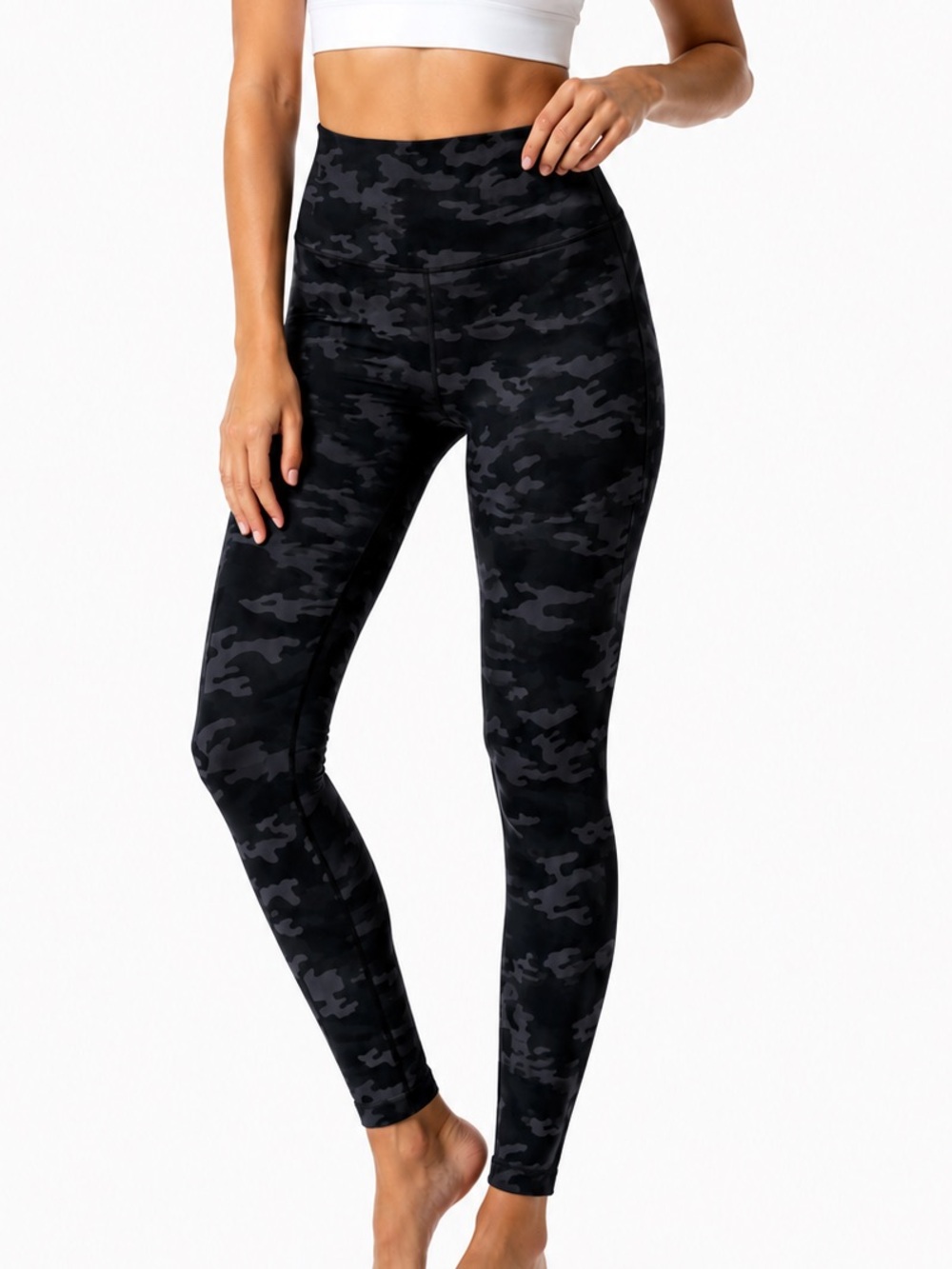 SPANX look at me seemless woman’s camo tights/leggings Sz medium